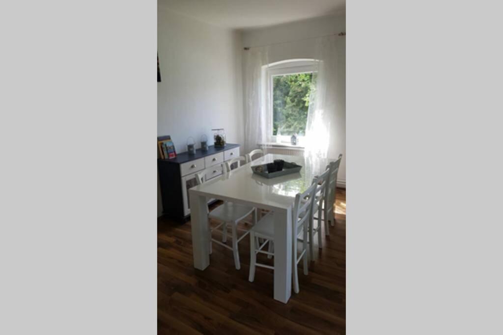 Gemuetliche Haushaelfte Mit Garten Und Terrasse Flensburg Zewnętrze zdjęcie